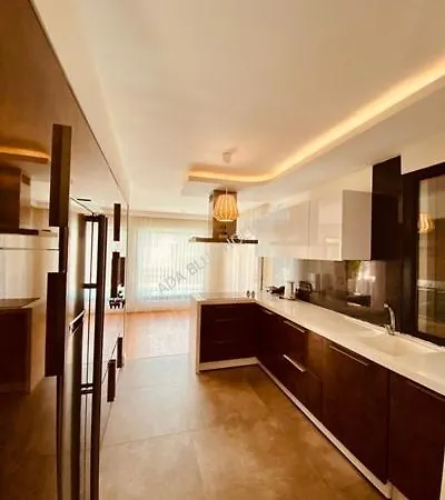 Villa Kusadasinda Muhtesem Havuzlu Miray A3